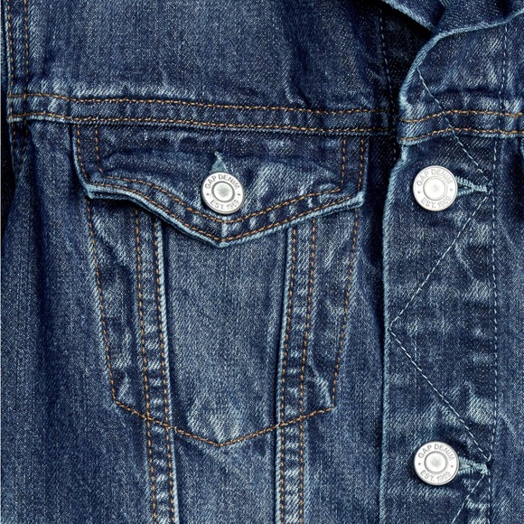 GAP Kids Denim Jean Jacket,Size XL (12) Boys, 100% Cotton. Excellent condition. - Picture 4 of 5